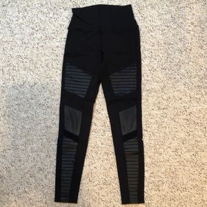 ALO Yoga Moto Legging